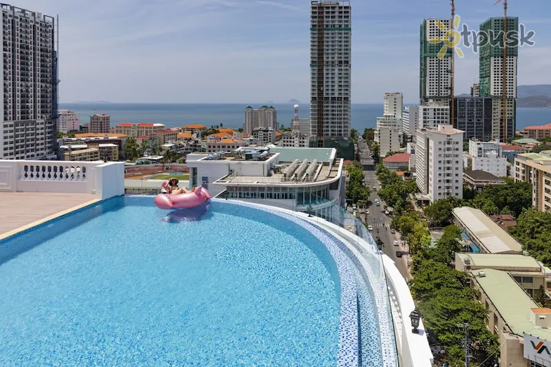 Фото отеля Florida Hotel Nha Trang 4* Нячанг В'єтнам екстер'єр та басейни