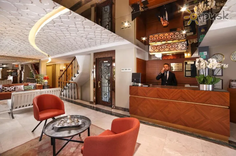 Фото отеля Almina Guest House 4* Стамбул Туреччина лобі та інтер'єр