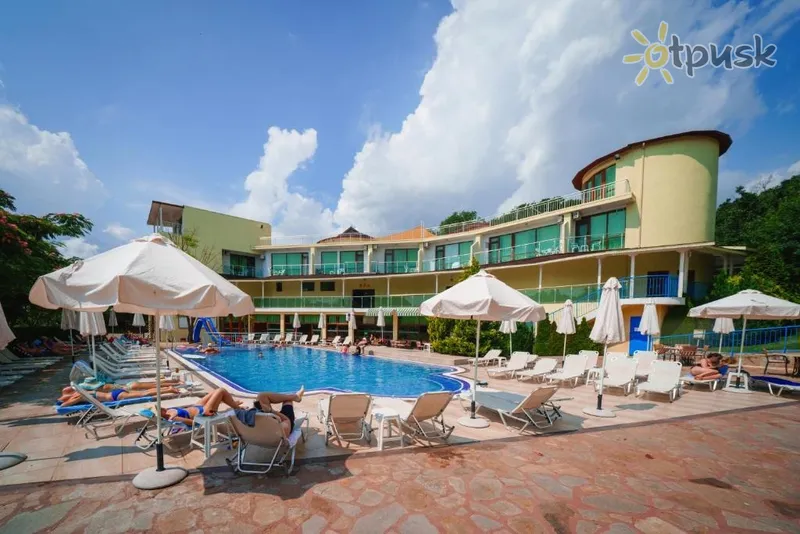 Фото отеля Perla Sun Hotel 4* Primorsko Bulgārija ārpuse un baseini