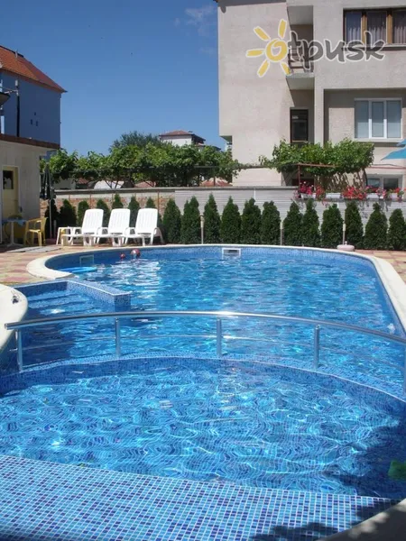 Фото отеля Peshev Hotel 3* Несебр Болгарія екстер'єр та басейни