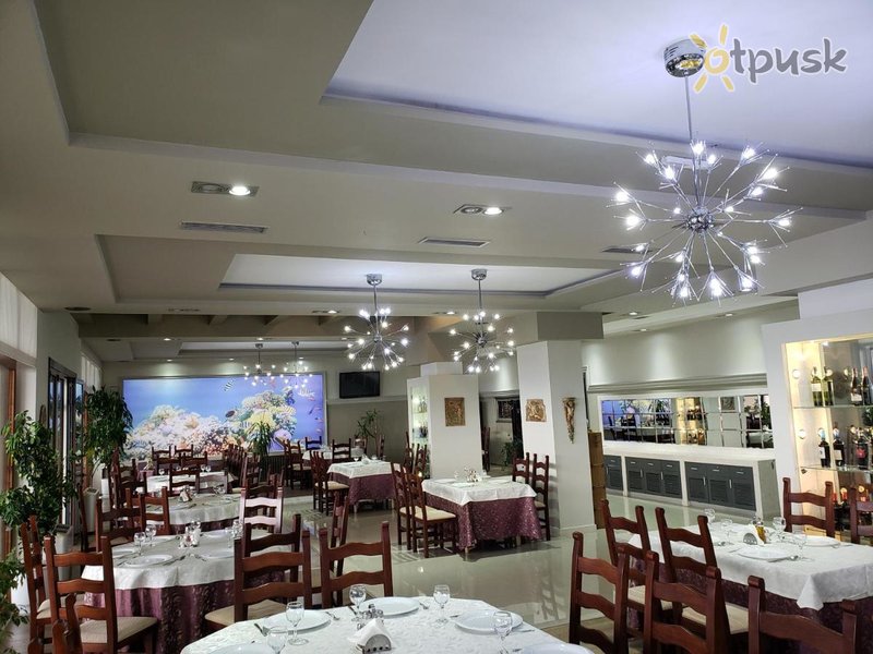 Фото отеля Enkelana Hotel 3* Тирана Албания бары и рестораны