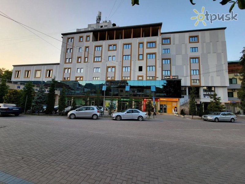 Фото отеля Enkelana Hotel 3* Тирана Албания экстерьер и бассейны
