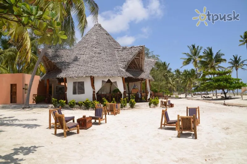 Фото отеля VR Club Paje Palms Beach Resort 4* Паже Танзания экстерьер и бассейны