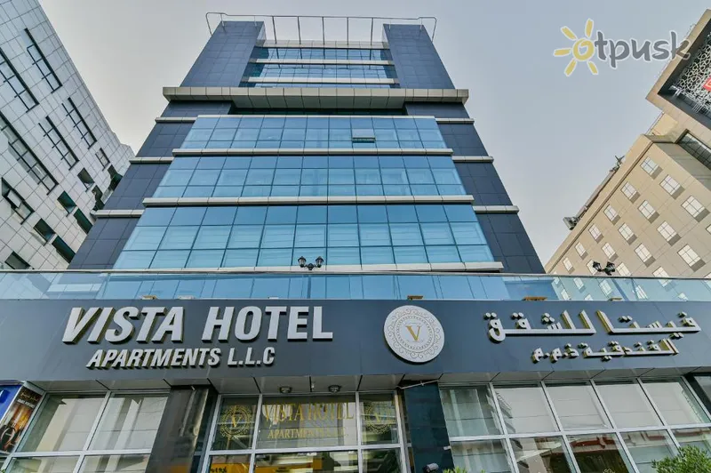 Фото отеля Vista Hotel Apartments 4* Дубай ОАЭ экстерьер и бассейны