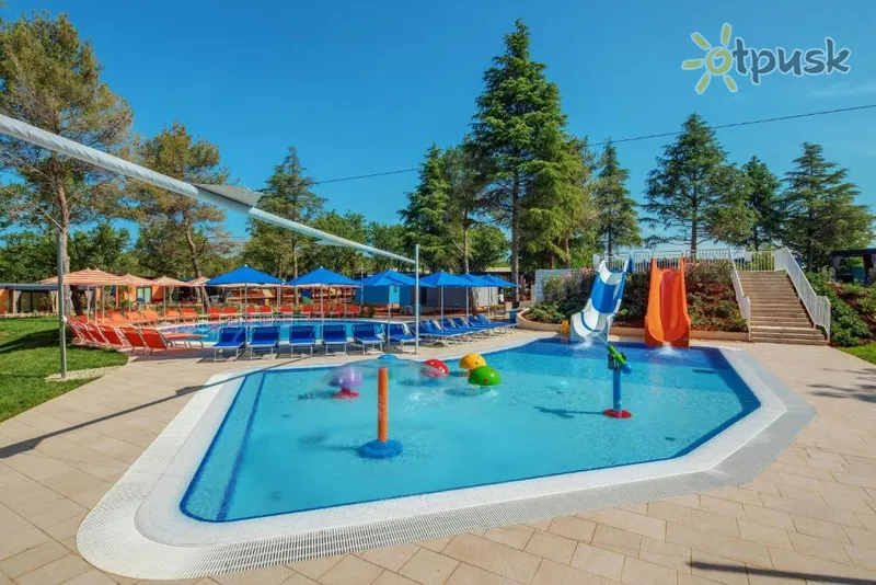 Фото отеля Lanterna Premium Camping Resort by Valamar 4* Пореч Хорватия для детей