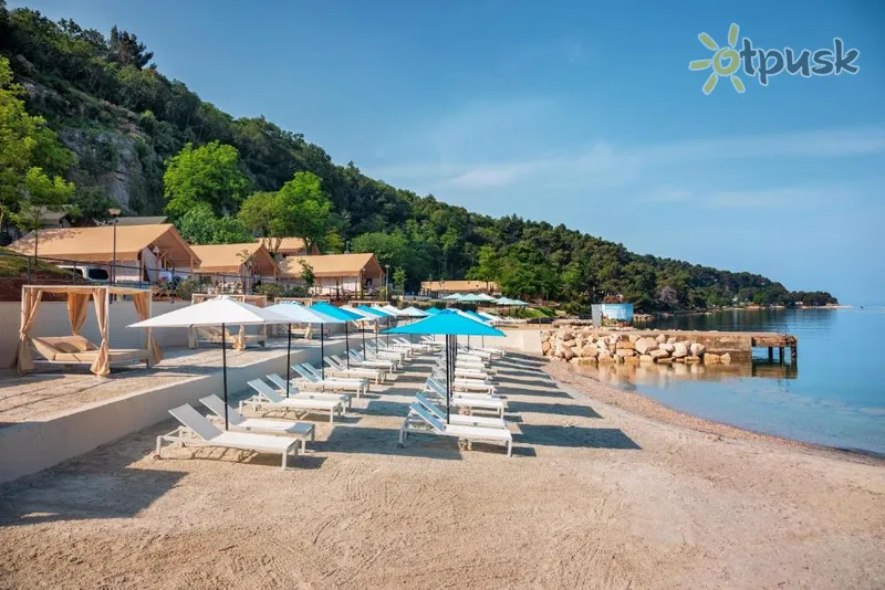 Фото отеля Lanterna Premium Camping Resort by Valamar 4* Пореч Хорватия пляж