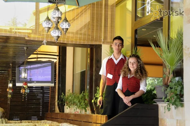 Фото отеля Royal Beach Hotel 3* Золоті піски Болгарія бари та ресторани