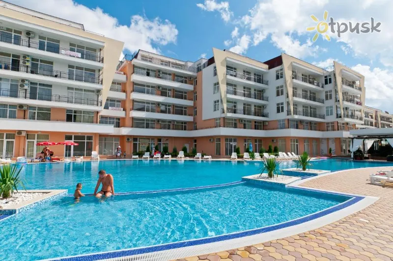 Фото отеля Камелія Гарден 3* Сонячний берег Болгарія екстер'єр та басейни