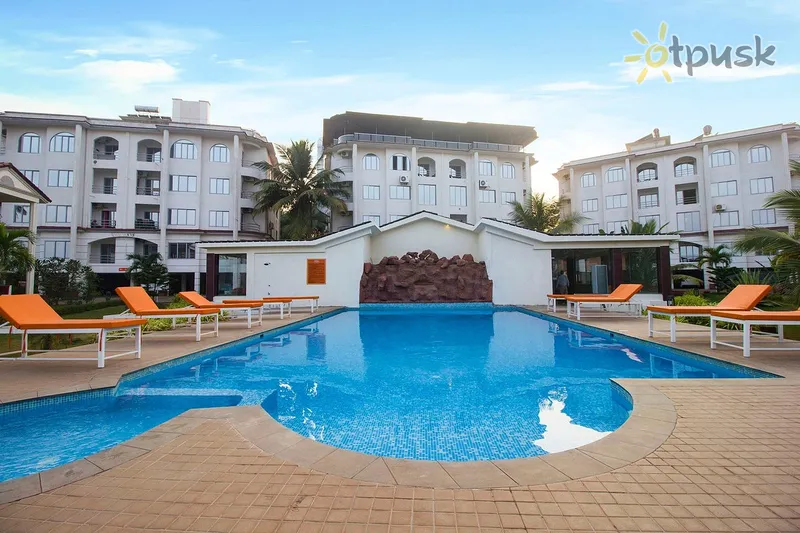 Фото отеля Span Suites & Villas 4* Šiaurės Goa Indija išorė ir baseinai