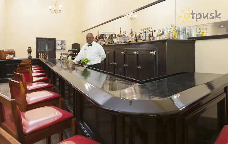 Фото отеля Gran Hotel Camaguey 3* Камагуэй Куба бары и рестораны