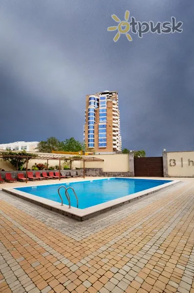 Фото отеля Bien Hotel 3* Єреван Вірменія екстер'єр та басейни