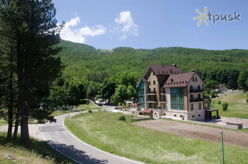 Фото отеля Monte Rosa Hotel 4* Цетіні Чорногорія екстер'єр та басейни