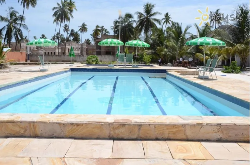 Фото отеля Heritage Retreat Bungalows 4* Пвані Мчангані Танзанія екстер'єр та басейни