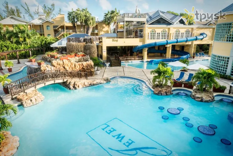 Фото отеля Jewel Paradise Cove Resort & Spa 4* Раневей Бэй Ямайка экстерьер и бассейны