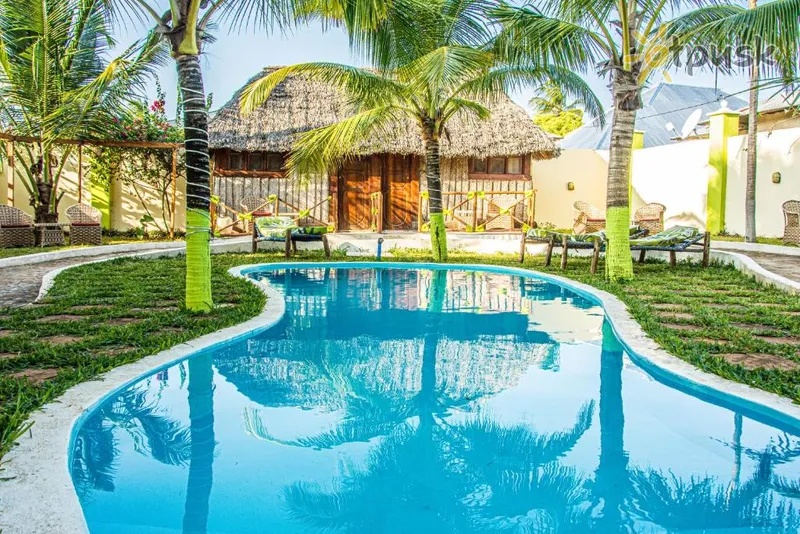 Фото отеля Green's Nungwi 3* Нунгві Танзанія екстер'єр та басейни