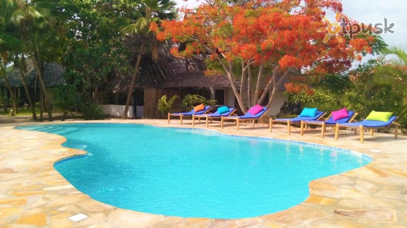 Фото отеля Villa de Coco 3* Джамбиани Танзания экстерьер и бассейны