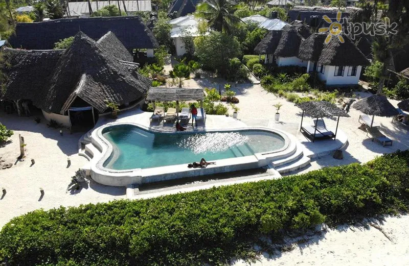 Фото отеля Driftwood Beach Lodge 3* Джамбіані Танзанія екстер'єр та басейни