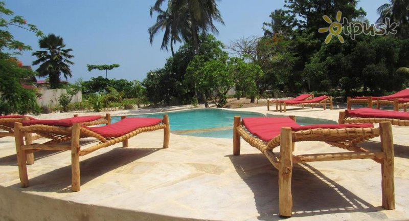 Фото отеля Panga Chumvi Beach Resort 3* Матемве Танзания экстерьер и бассейны