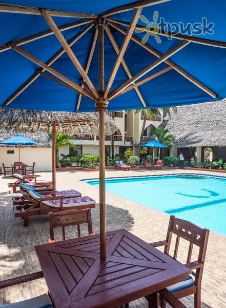 Фото отеля Prideinn Diani 3* Момбаса Кенія екстер'єр та басейни