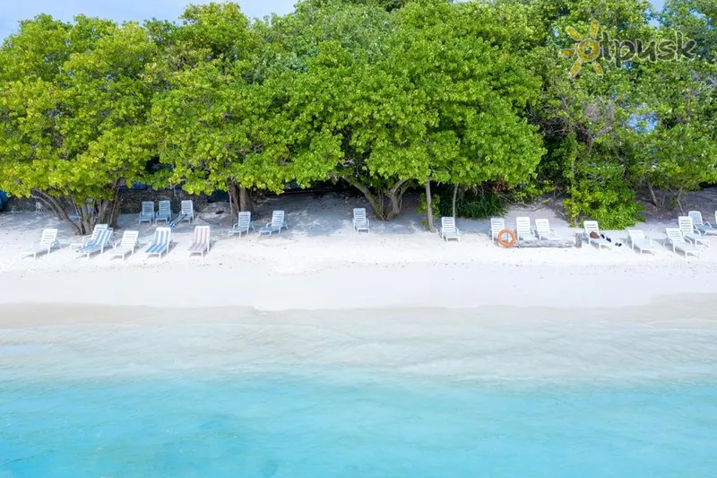 Фото отеля Holiday Village Retreat 3* Ари (Алифу) Атолл Мальдивы пляж