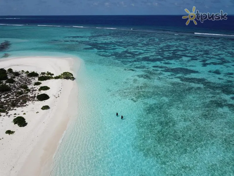 Фото отеля Holiday Village Retreat 3* Арі (Аліфу) Атол Мальдіви пляж