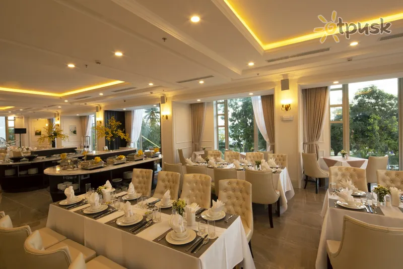 Фото отеля Merperle Beach Hotel 4* Nha Trang Vjetnama bāri un restorāni