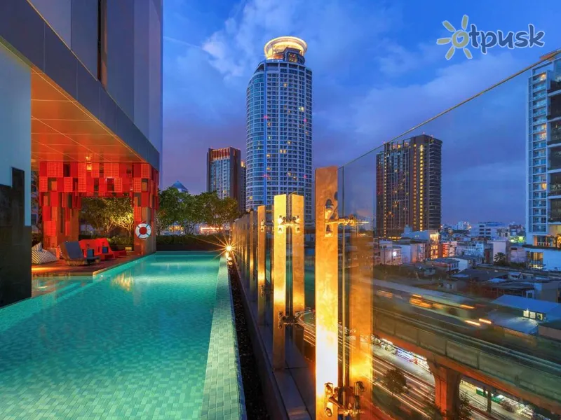 Фото отеля Ibis Styles Bangkok Sukhumvit Phra Khanong 3* Бангкок Таиланд экстерьер и бассейны