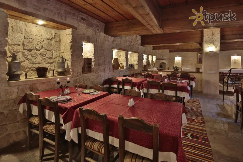 Фото отеля Selçuklu Evi Cave Hotel 4* Kapadokija Turkija barai ir restoranai