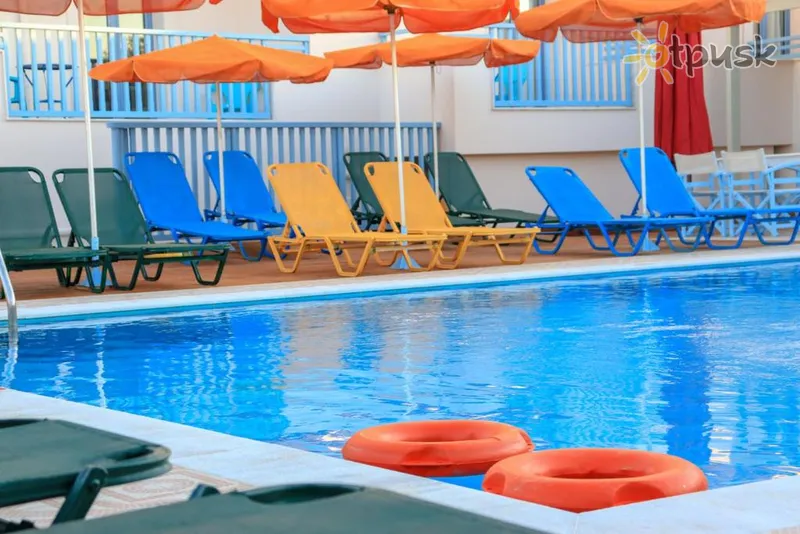 Фото отеля Blue Sky Gouves Resort 3* par. Krēta - Herakliona Grieķija ārpuse un baseini