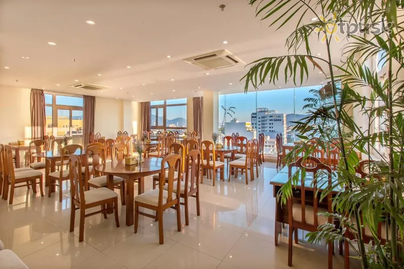 Фото отеля Gia Linh Hotel 2* Дананг Вьетнам бары и рестораны