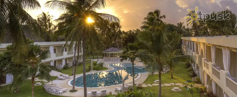 Фото отеля Sandies Malindi Dream Garden 4* Малінді Кенія екстер'єр та басейни