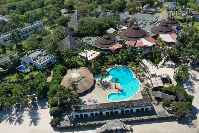 Фото отеля Leopard Beach 4* Mombasa Kenija ārpuse un baseini