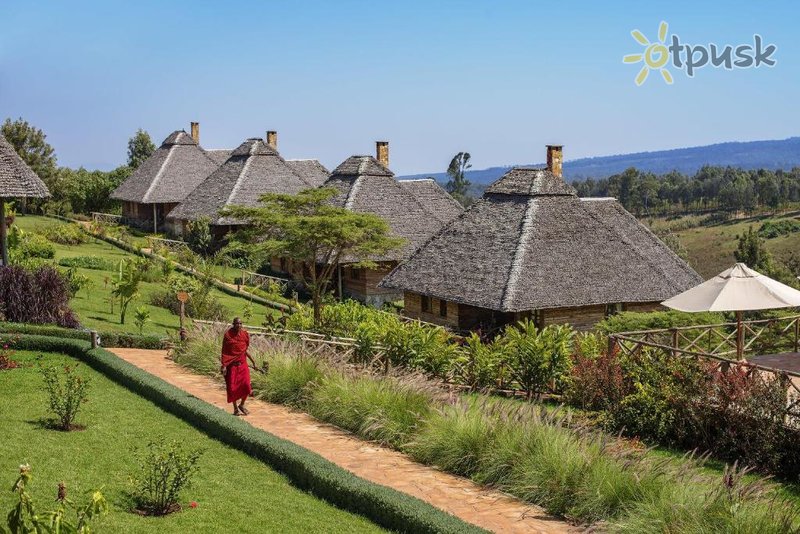 Фото отеля Neptune Ngorongoro Luxury Lodge 5* Нгоронгоро Танзания экстерьер и бассейны