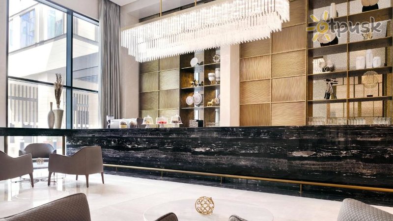 Фото отеля Holiday Inn Dubai Al Maktoum Airport 4* Дубай ОАЭ бары и рестораны