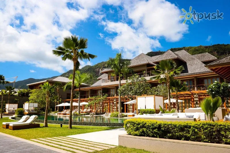 Фото отеля L’Escale Resort Marina & Spa 5* о. Маэ Сейшельские о-ва экстерьер и бассейны
