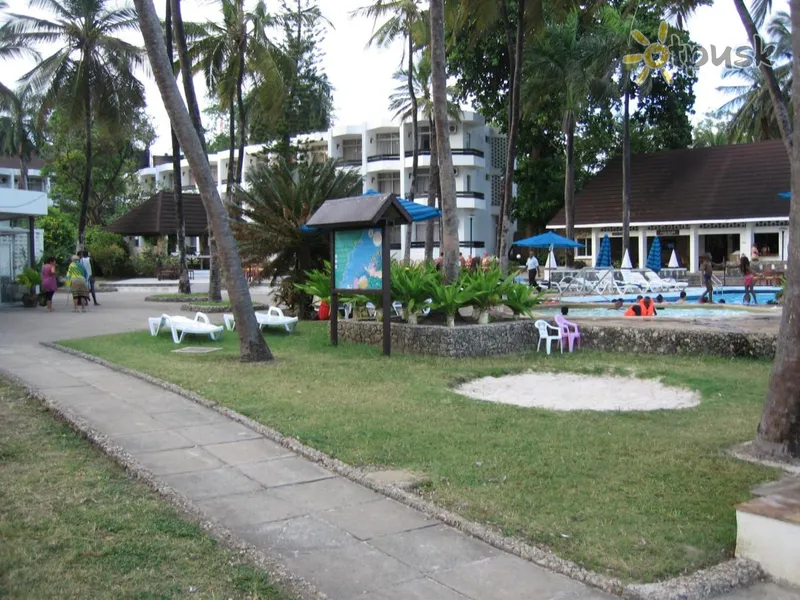 Фото отеля Kenya Beach Bay 3* Mombasa Kenija ārpuse un baseini