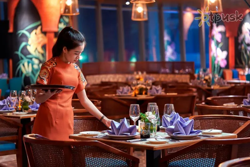 Фото отеля The Empyrean Nha Trang 5* Nha Trang Vietnamas barai ir restoranai