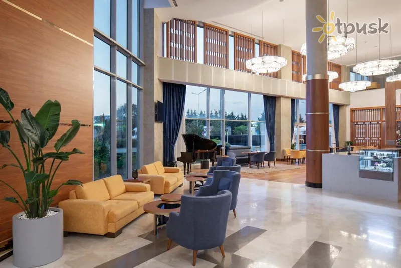 Фото отеля DoubleTree by Hilton Istanbul Atasehir Hotel & Conference Centre 5* Стамбул Турция лобби и интерьер