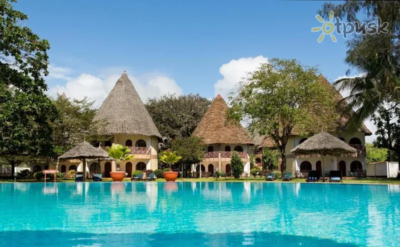 Фото отеля Neptune Paradise Resort & Spa 4* Момбаса Кения экстерьер и бассейны