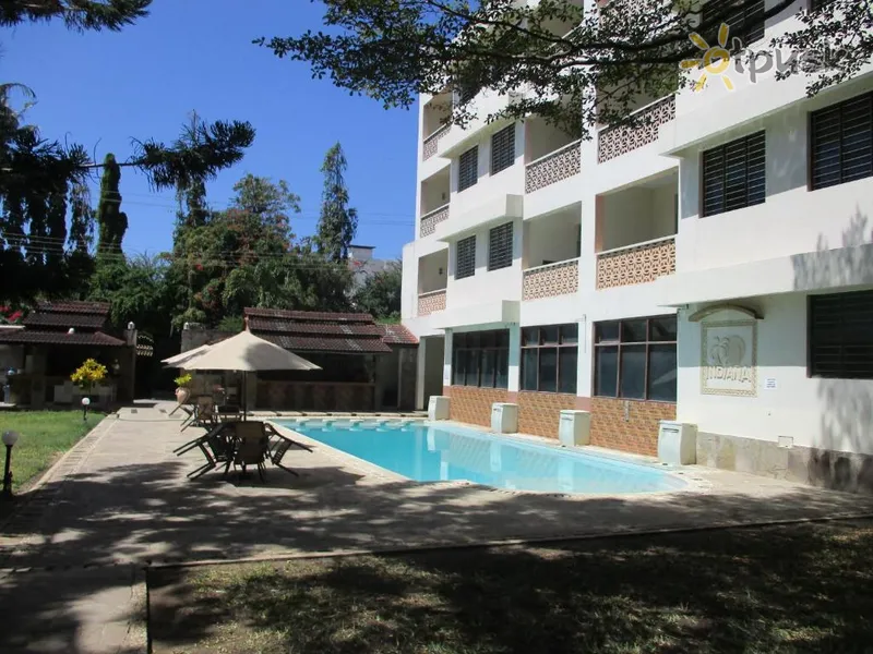 Фото отеля Indiana Beach Apartments 3* Момбаса Кенія екстер'єр та басейни