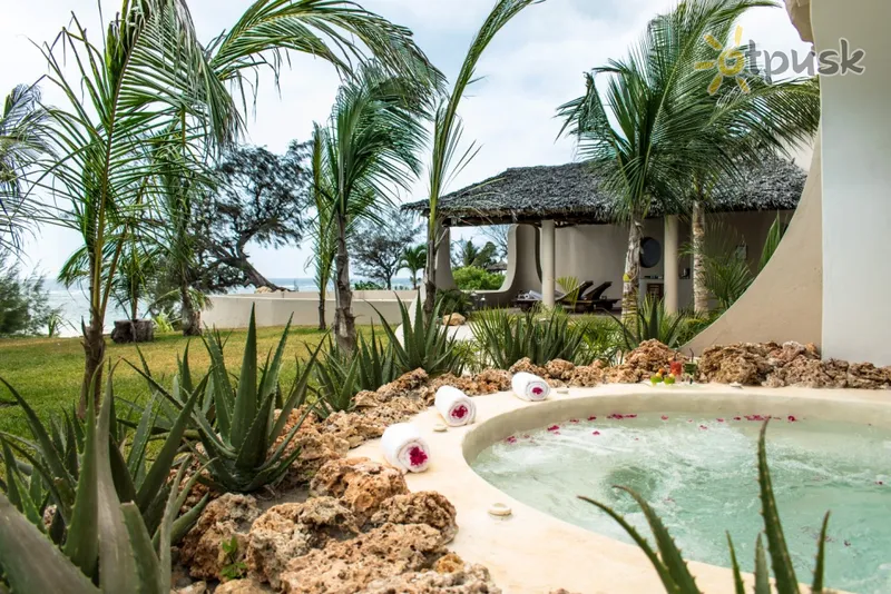 Фото отеля The Ocean Spa Lodge 5* Момбаса Кенія екстер'єр та басейни