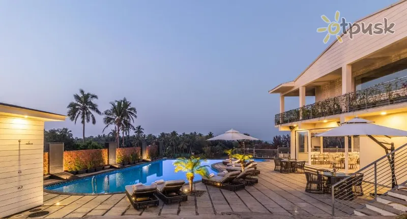 Фото отеля The Acacia Ocean View Morjim 4* Šiaurės Goa Indija išorė ir baseinai