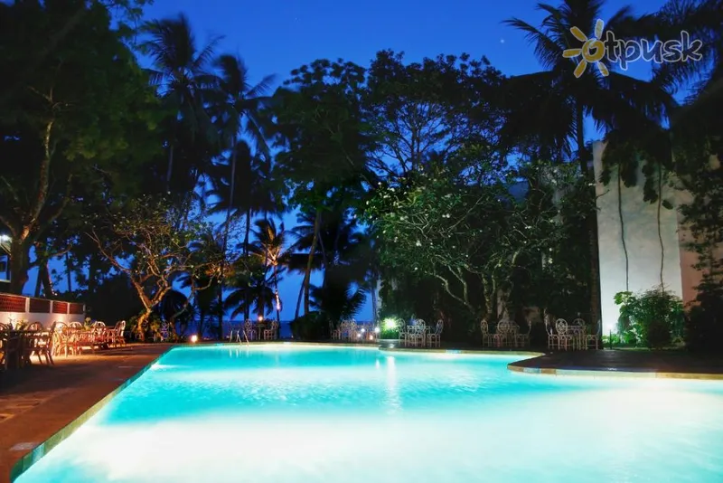 Фото отеля Plaza Beach Hotel 3* Mombasa Kenija išorė ir baseinai