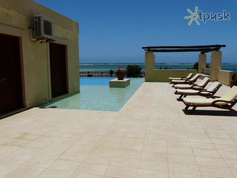 Фото отеля Sun Africa Beach Resort 4* Момбаса Кения экстерьер и бассейны