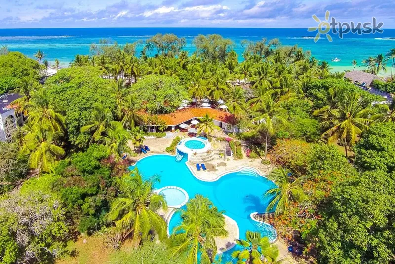 Фото отеля Diani Sea Resort 4* Mombasa Kenija ārpuse un baseini