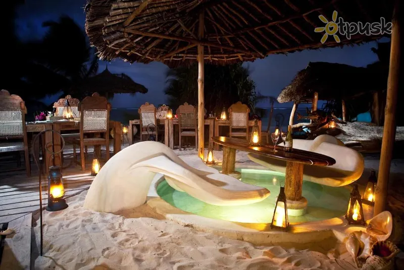 Фото отеля Waterlovers Beach Resort 4* Момбаса Кенія екстер'єр та басейни