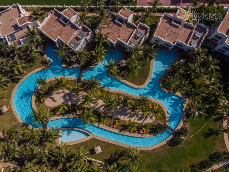 Фото отеля Silver Palm Spa & Resort 4* Малинди Кения экстерьер и бассейны