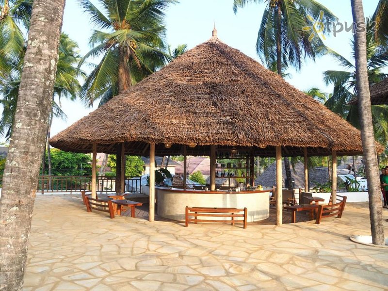 Фото отеля Aluna Paje 4* Паже Танзания экстерьер и бассейны
