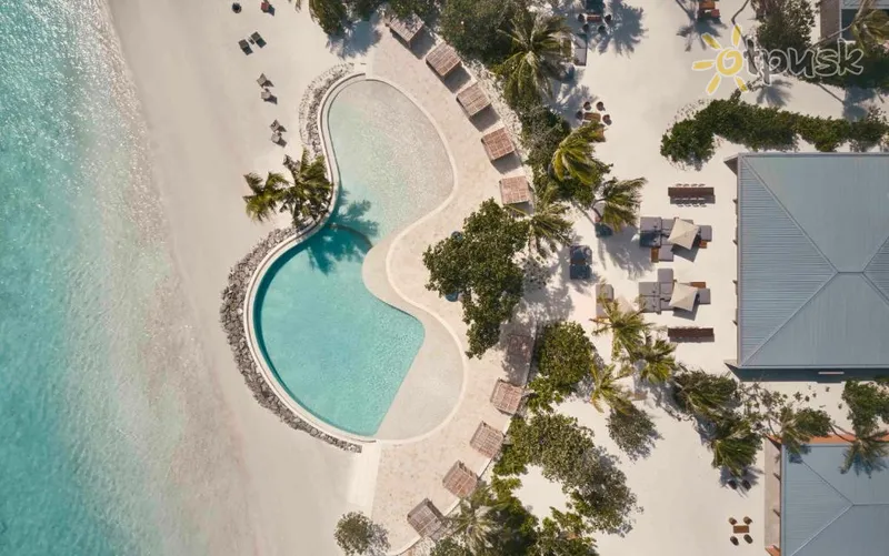 Фото отеля Patina Maldives Fari Islands 5* Ziemeļu Males atols Maldīvija ārpuse un baseini