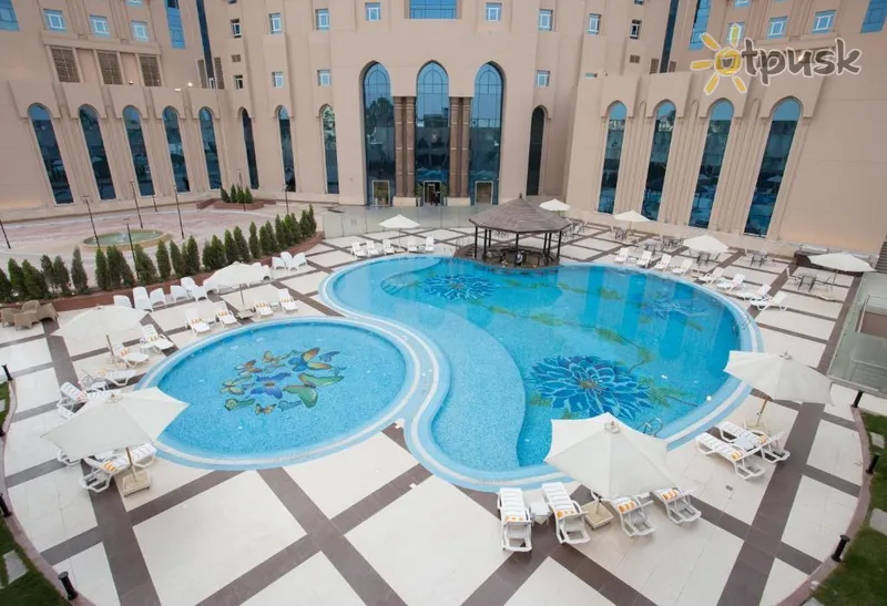 Фото отеля Tolip Golden Plaza 4* Kairas Egiptas išorė ir baseinai